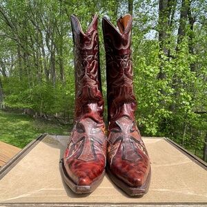 NIB NWOT Stetson Handcrafted Leather & Python Cowboy Boots, Wing & Cross Overlay